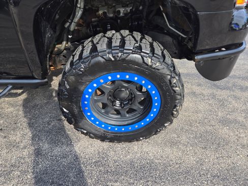 Used 2014 GMC Sierra 2500 Denali w/ Snow Plow Prep Package image 2