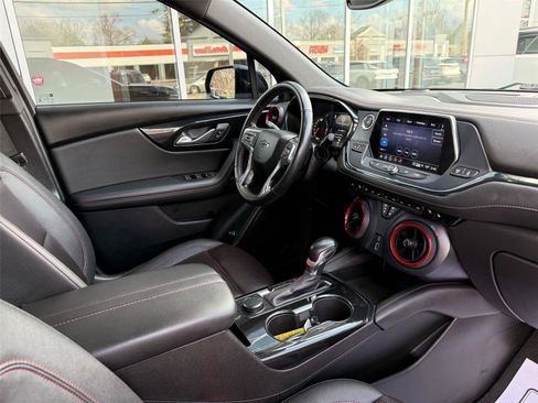 Used 2022 Chevrolet Blazer RS FWD image 23
