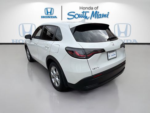 Used 2023 Honda HR-V LX image 5