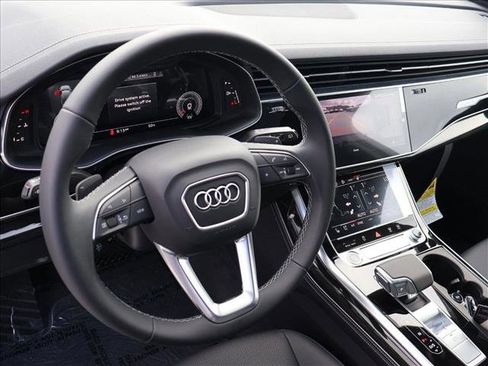 New 2026 Audi Q7 3.0T Premium Plus AWD/4WD image 3