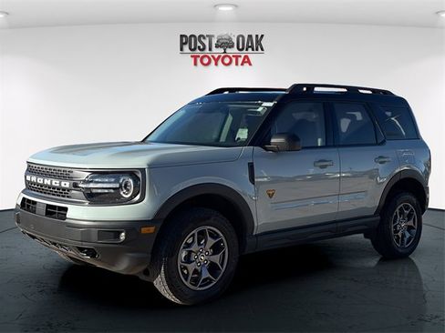 Used 2024 Ford Bronco Sport Badlands w/ Premium Package image 3