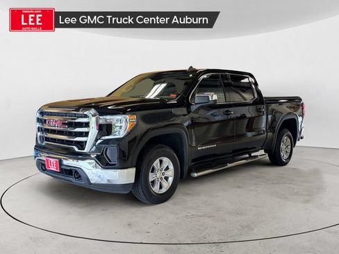 Used 2020 GMC Sierra 1500 SLE w/ SLE Value Package AWD/4WD image 1