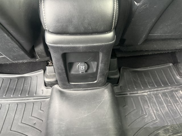 Used 2017 Dodge Journey Crossroad w/ Popular Equipment Group AWD/4WD image 27