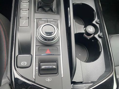 New 2024 Maserati Levante GT Ultima image 34