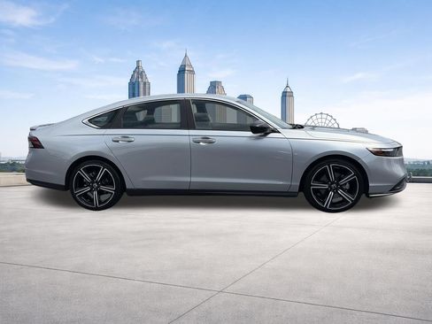 Used 2024 Honda Accord Sport image 23