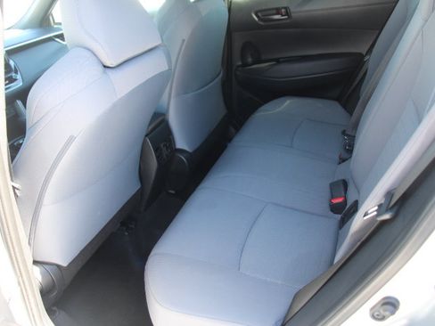 Used 2025 Toyota Corolla Cross AWD Hybrid image 13