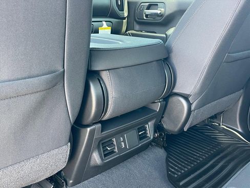 New 2026 Chevrolet Silverado 2500 Custom w/ Custom Value Package AWD/4WD image 25