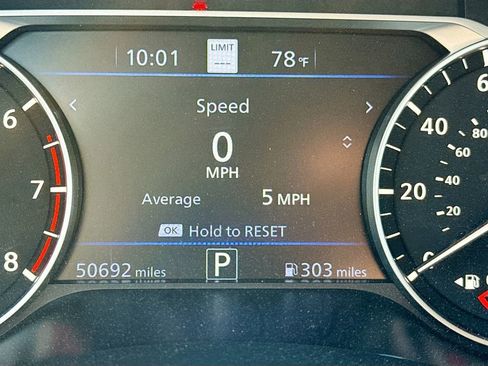 Used 2023 Nissan Altima 2.5 SL image 12