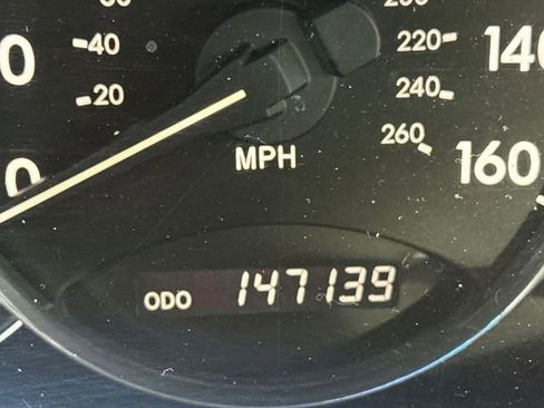 Used 2006 Toyota Avalon XLS image 18