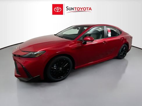 New 2026 Toyota Camry SE image 9
