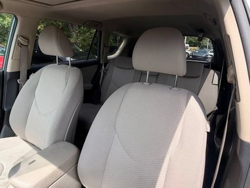 Used 2008 Toyota RAV4 Limited w/ Tow Prep Pkg AWD/4WD image 11