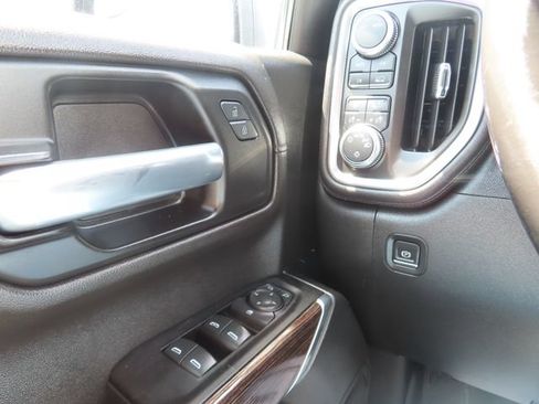 Used 2020 GMC Sierra 1500 Elevation w/ Elevation Value Package AWD/4WD image 30
