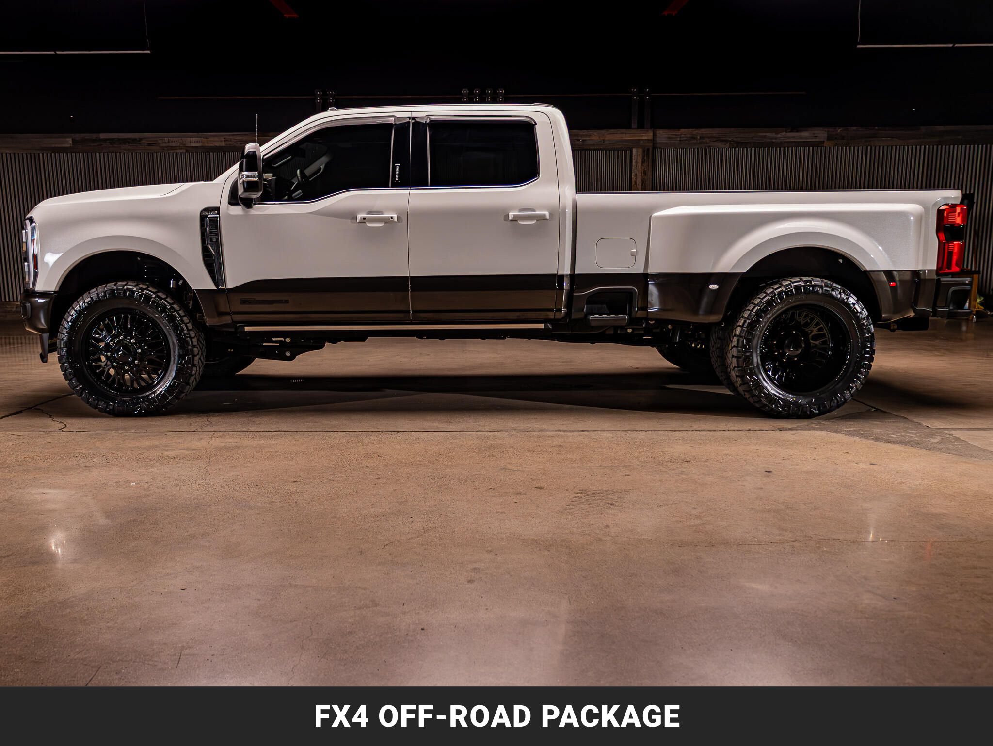 Used 2024 Ford F350 King Ranch AWD/4WD image 6