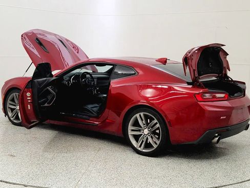 Used 2017 Chevrolet Camaro SS image 11