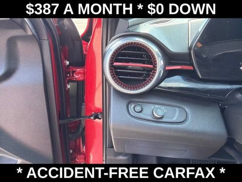 Used 2026 Chevrolet Trax RS w/ Driver Confidence Package FWD image 16