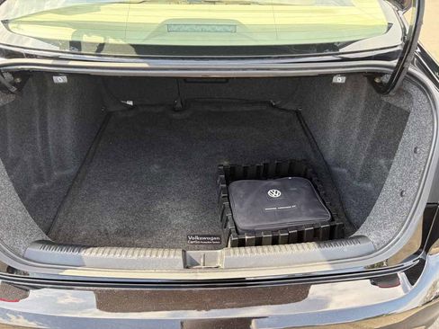 Used 2018 Volkswagen Jetta SE FWD image 22