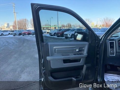 Used 2014 RAM 1500 Big Horn image 30