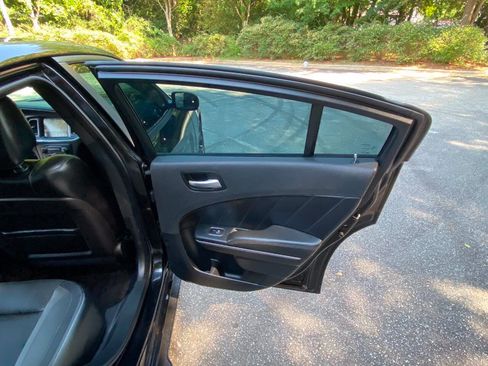 Used 2015 Dodge Charger R/T w/ Plus Group RWD image 56