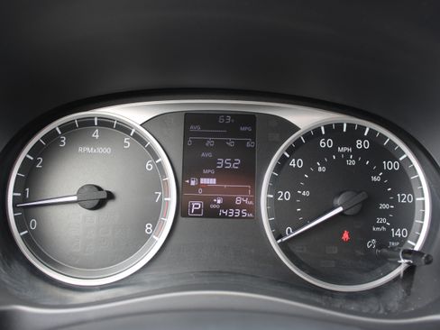 Used 2024 Nissan Kicks S FWD image 24