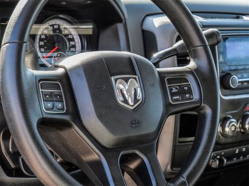 Used 2017 RAM 3500 Tradesman w/ Power & Remote Entry Group image 22