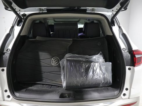 Used 2019 Buick Enclave Avenir w/ Avenir Technology Package image 5