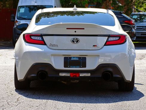 Used 2025 Toyota GR86 Premium w/ Performance Package RWD image 14