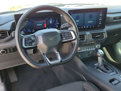 Used 2024 Ford Mustang Coupe image 9