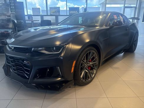 Used 2024 Chevrolet Camaro ZL1 RWD image 4