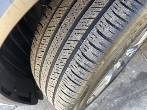 Used 2024 MAZDA CX-90 3.3 Turbo w/ Premium Package image 9