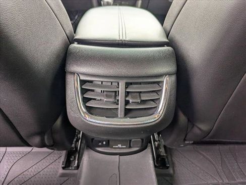 Used 2022 Chevrolet Malibu Premier image 16