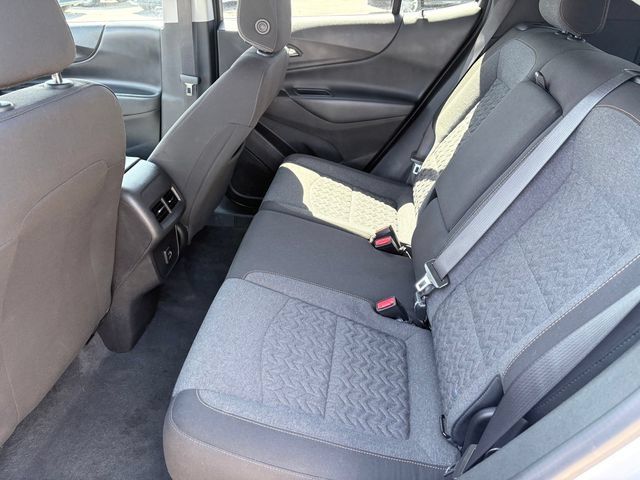 Used 2024 Chevrolet Equinox LT FWD image 7