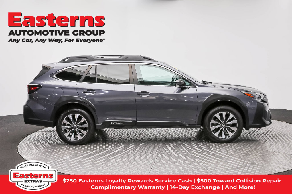 Used 2023 Subaru Outback Limited AWD/4WD image 5