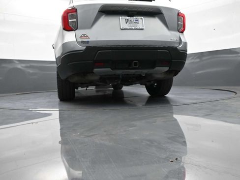 Used 2022 Ford Explorer Timberline w/ Timberline Technology Package AWD/4WD image 33