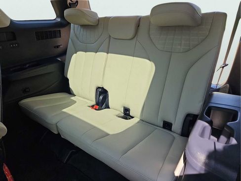 Used 2024 Hyundai Palisade Limited AWD/4WD image 36