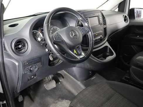 Used 2018 Mercedes-Benz Metris image 14