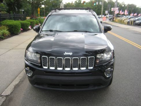 Used 2015 Jeep Compass High Altitude AWD/4WD image 2