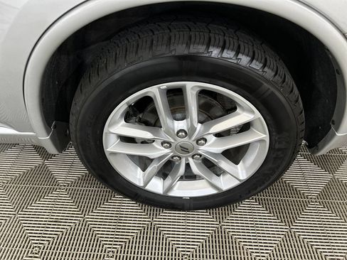 Used 2024 Dodge Durango GT RWD image 10