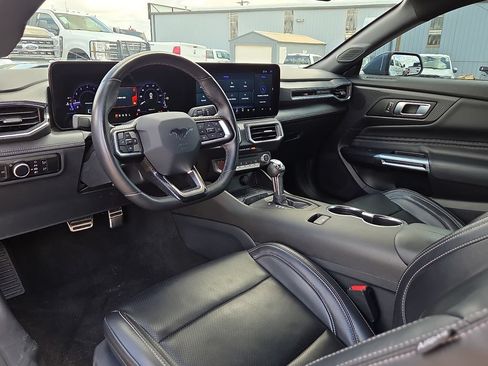 Used 2024 Ford Mustang Premium RWD image 15