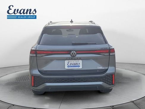 New 2026 Volkswagen Tiguan SE R-Line AWD/4WD image 5