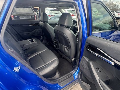 Used 2023 Kia Seltos EX AWD/4WD image 15