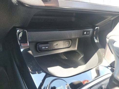 Certified 2024 Kia Seltos EX AWD/4WD image 27