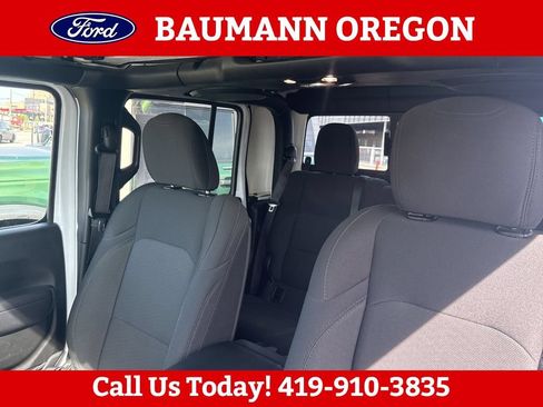 Used 2022 Jeep Gladiator Sport AWD/4WD image 24