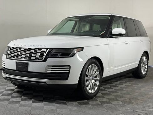 Used 2018 Land Rover Range Rover HSE AWD/4WD image 2