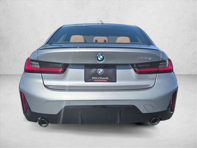 Used 2026 BMW 330i Sedan w/ M Sport Package RWD image 7