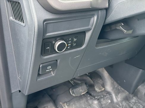 Used 2024 Ford F150 XL image 15