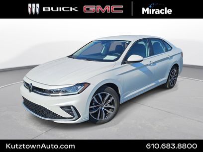 Used 2025 Volkswagen Jetta SE