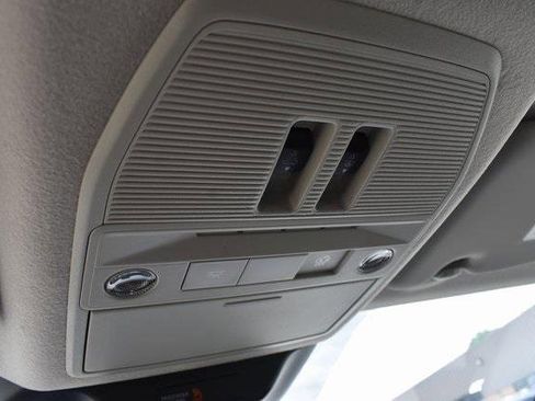 New 2025 Nissan Kicks SV w/ SV Premium Package image 40