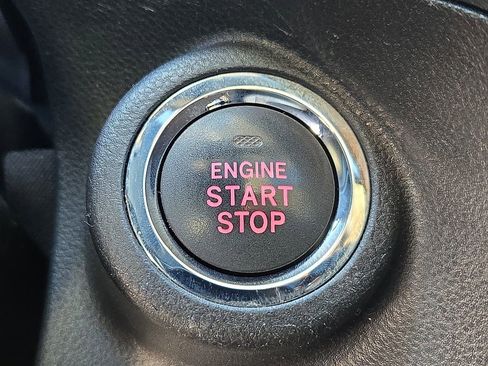 Used 2022 Subaru Impreza Premium image 24