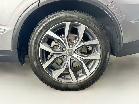 Used 2023 Acura MDX w/ Technology Package FWD image 11