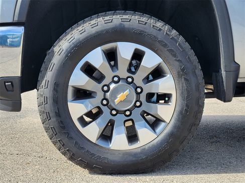 Certified 2025 Chevrolet Silverado 3500 LT w/ Texas Edition image 12